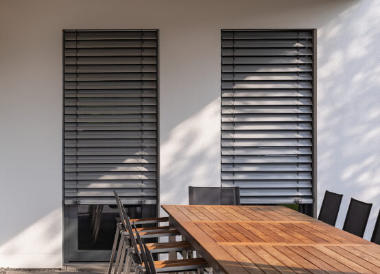 brise-soleil orientables intégrés