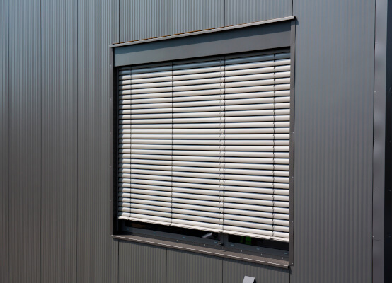 brise-soleil orientable complet 