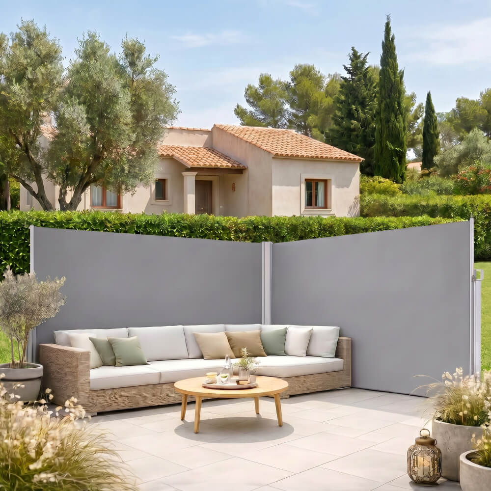 Brise-vue rétractable d'angle pour les espaces détente