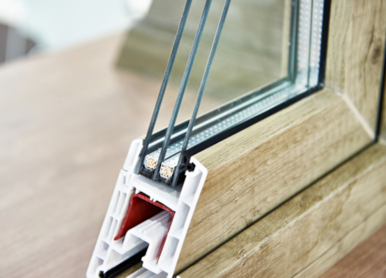 Couvre-joint en PVC pour fenêtre