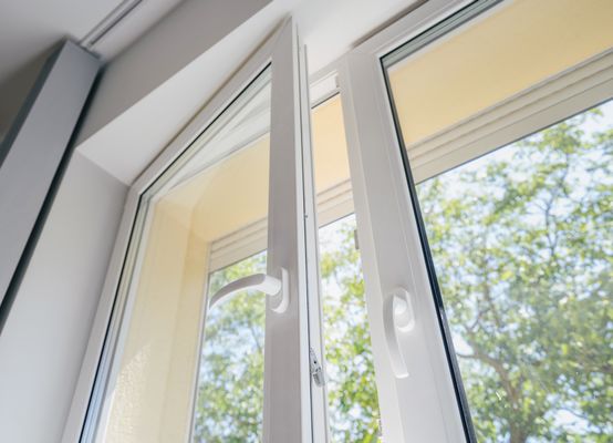 Fenêtre PVC ouverte