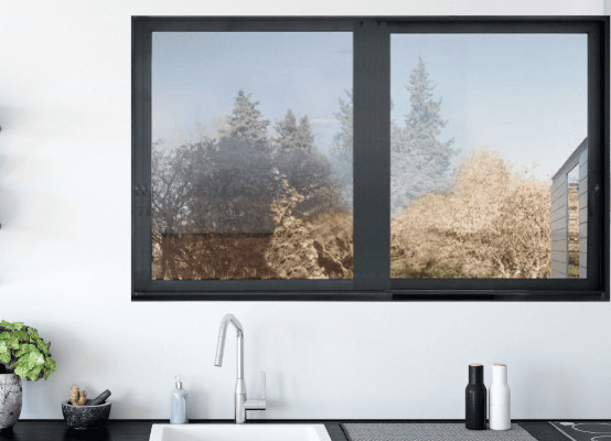 Fenêtre coulissante à 2 vantaux