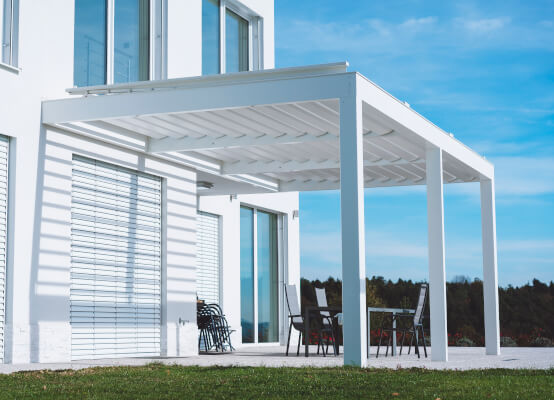 pergola adossée alu blanc