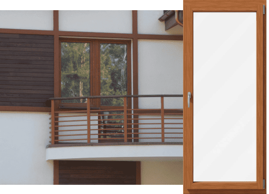 Porte-fenêtre en bois avec des effets de lasures