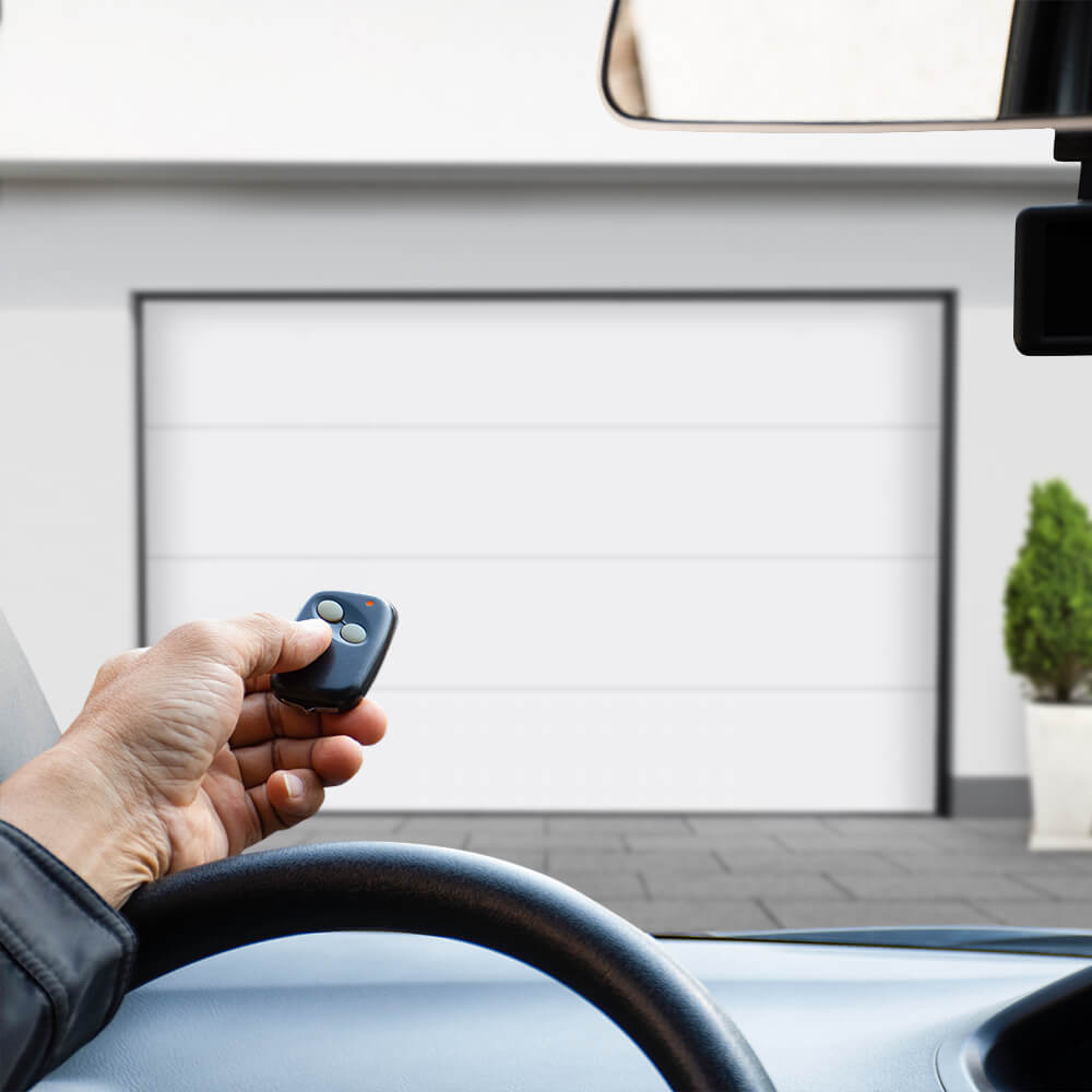 Porte de garage électrique avec télécommande