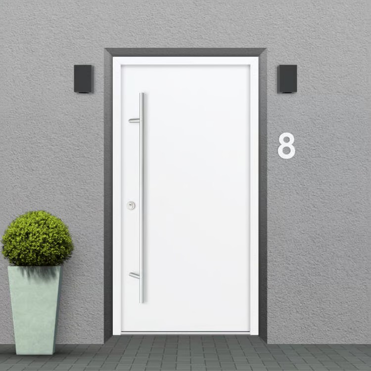 Porte d'entrée en acier blanche