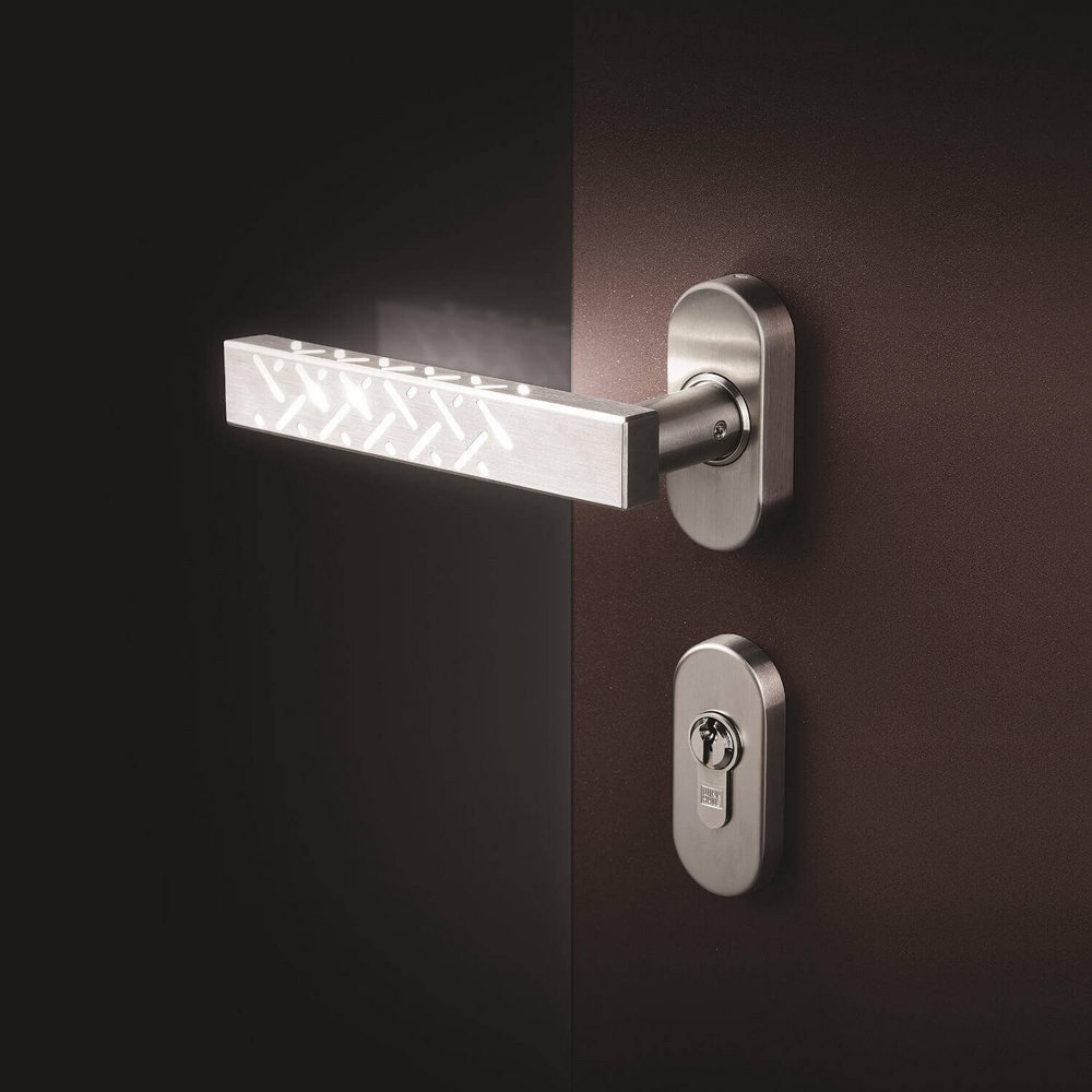 decoration sur poignee de porte 